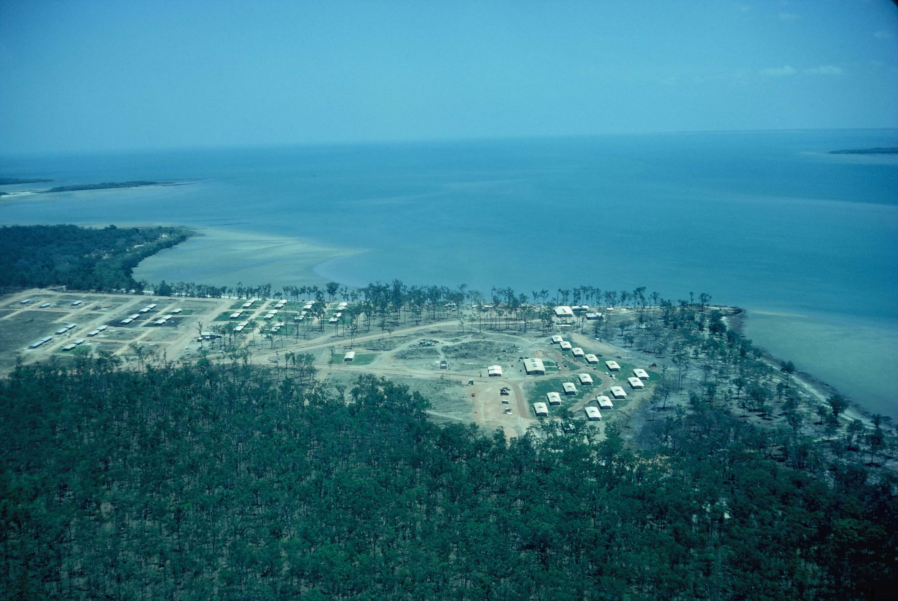 Roberts 1997022.jpg